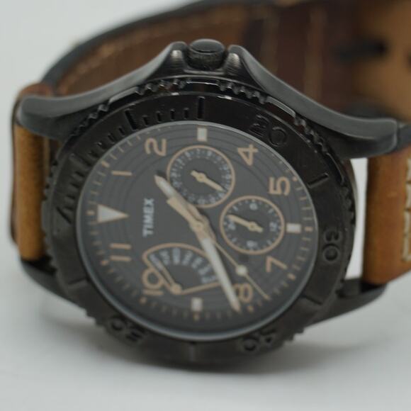 Timex Camel Brown Leather Black Dial Retrograde Quartz Watch - Picture 5 of 6